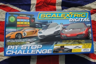 ScaleXtric C1296  DIGITAL PIT STOP CHALLENGE